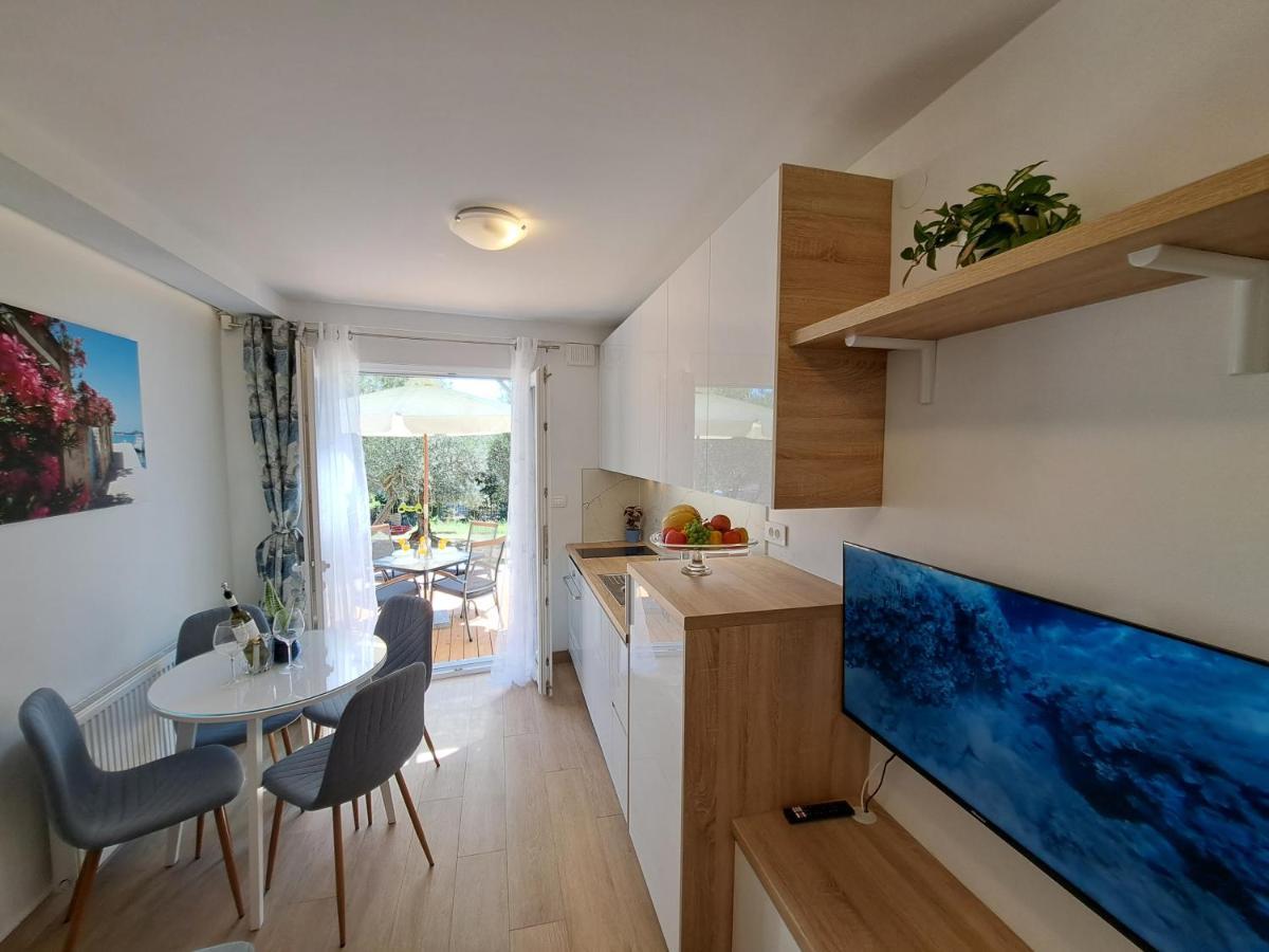 Jalumi Lägenhet Zadar Exteriör bild