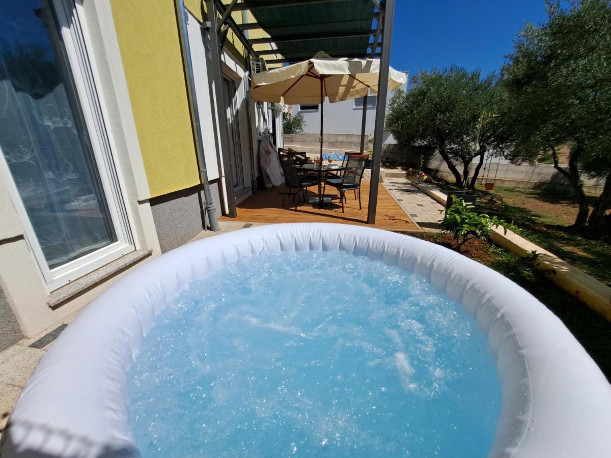 Jalumi Lägenhet Zadar Exteriör bild